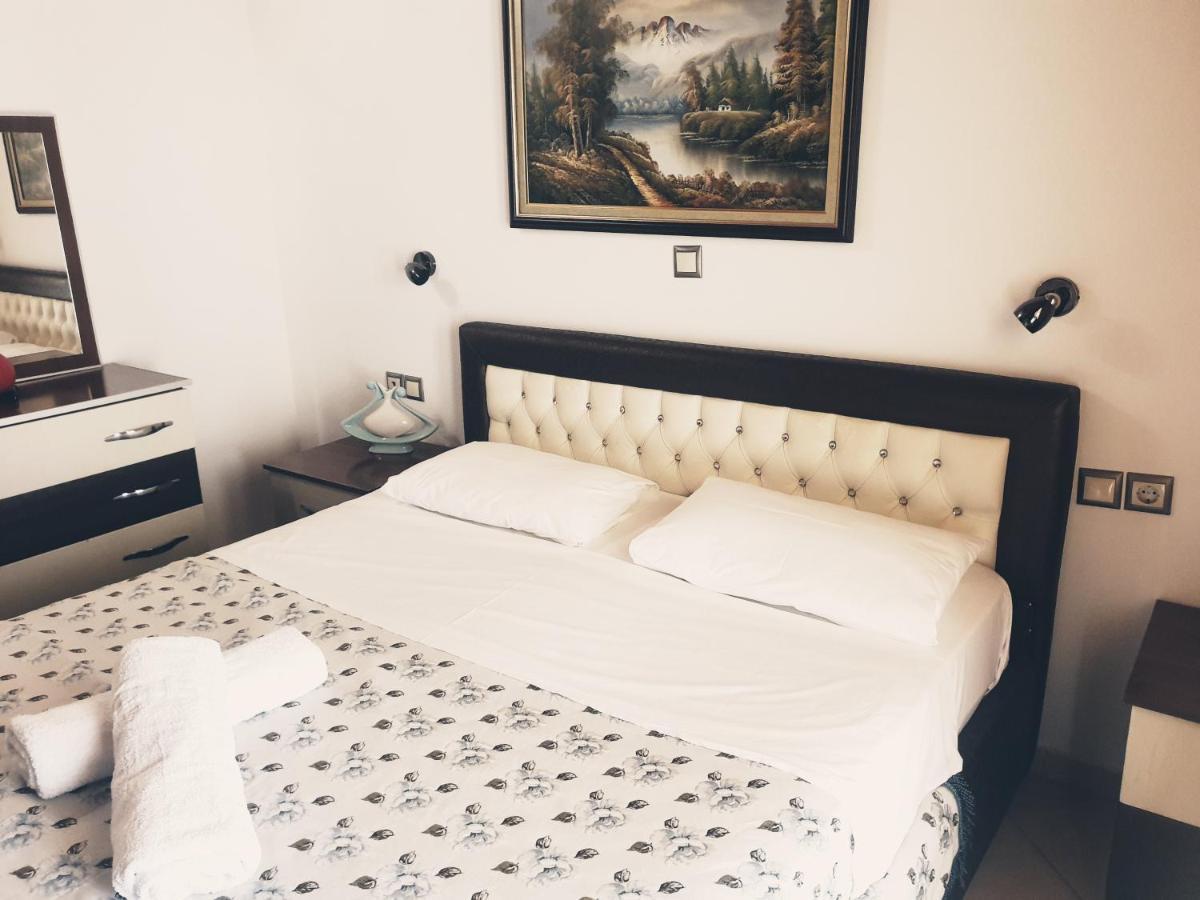 סרנדה Apartment Rina מראה חיצוני תמונה