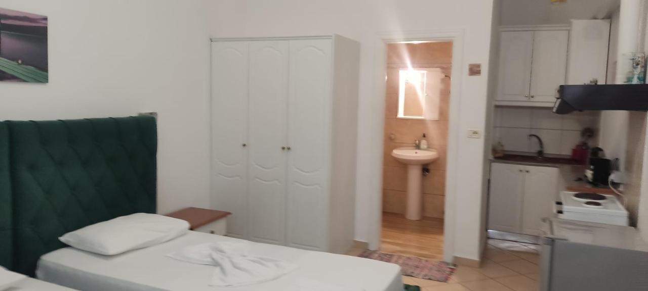 סרנדה Apartment Rina מראה חיצוני תמונה