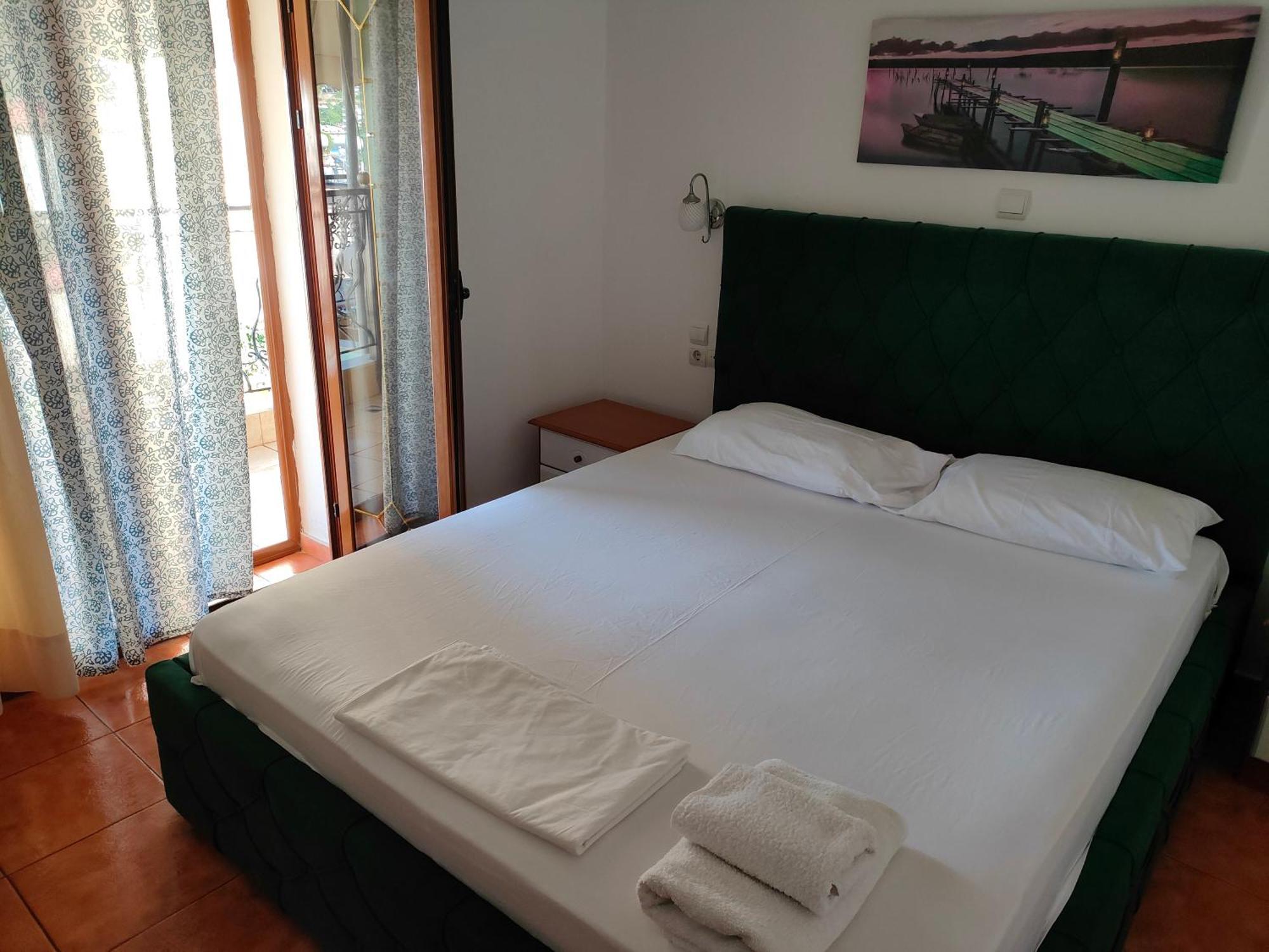 סרנדה Apartment Rina חדר תמונה